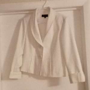NWOT Cute White Double Button Blazer/Suit Jacket